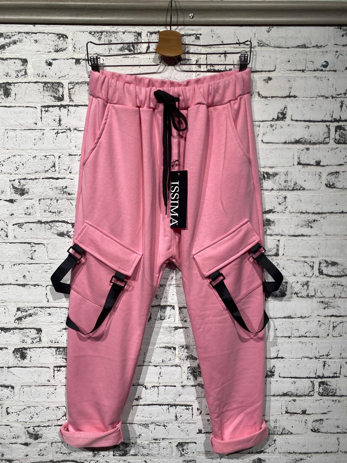 Coole Baggy mit Taschen und Bändern